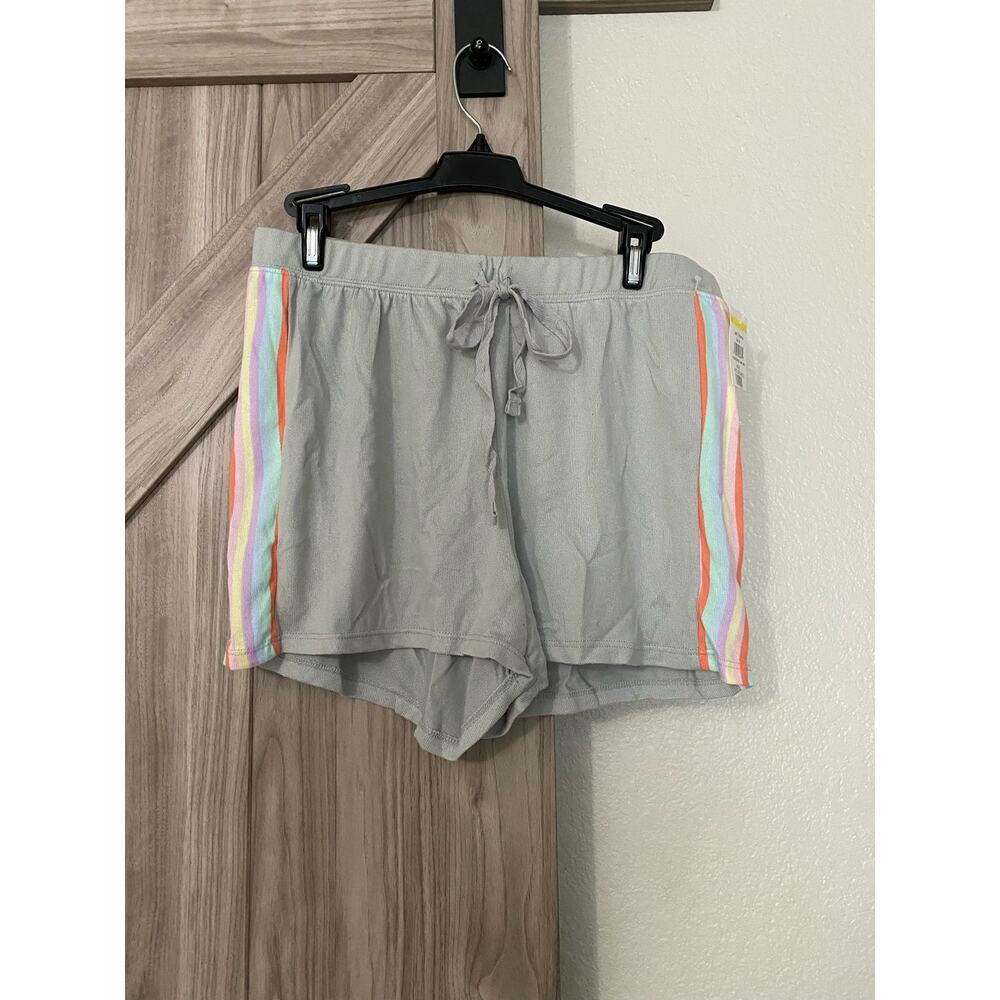 NWT kikit  Size large, women’s lounge shorts